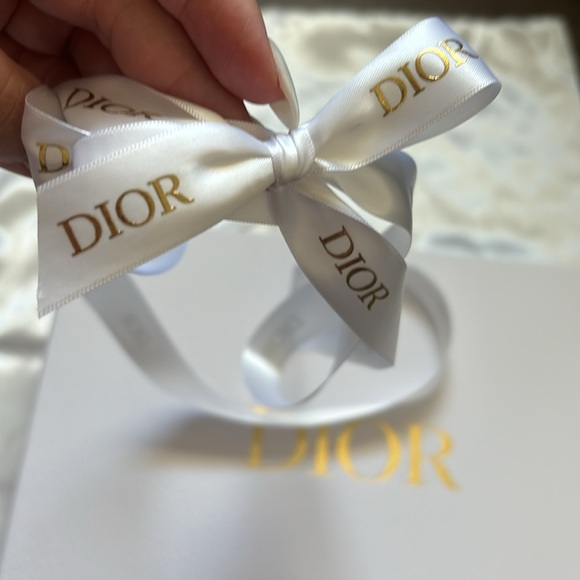 Dior Box, Ribbon, & Tissue Paper - Picture 7 of 7